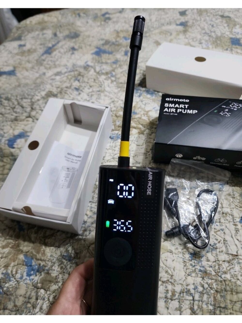 Air Moto Smart Air Pump Model #BP198 Portable & Compact Camping Biking Rafting